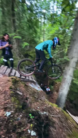 What is your approach to hitting something scary for the first time? I tend to go slow and pop. Tour de Gnar first hits! 🙃  #mtb #sendit #bike #forest 