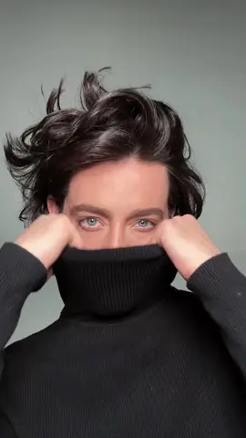 I will be shaving soon… this song by @ALEMEDA is on repeat  Wearing a full face of @makeupforever   Redness Corrector  HD Skin Face Sculpting Palette HD Skin Face Essentials Palette  Hydra Glow Foundation  Artist Blush - Bold Punch, Blossom Artist Color Pencil - All Around White, Endless Cacao, Total Taupe  Mist & Fix Setting Spray  #boymakeup #mensmakeup 