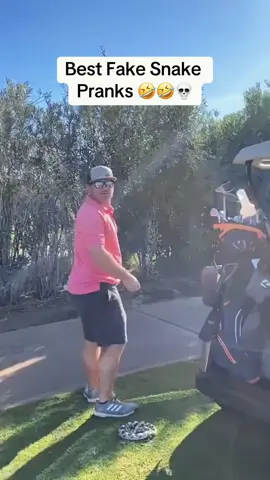 😂😂#scarecam #prank #scarepranks #funny #funnyprank #scaring #jumpy #viral #fyp 