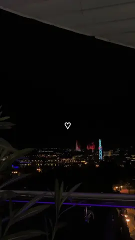 طول ما انت جمبي هبص لمين ❤️😂 #foryou #fypシ #foryoupage #tamerhosny #explore #mohamedelgazoliy #تامر_حسني #حالات_واتس #تصميمي #ترند 