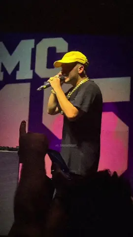 por isso que me ama… #mcg15 #carabacana #tipografia #lyrics #funk #viralvideo #nostalgia #song #trend #vibes #paravoce #foryoupage #foryou #fypシ #tiktok 