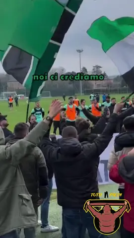 Noi ci crediamo | Coro ultras Sassuolo a sostegno della squadra nella lotta retrocessione Follow @_tuttinpiedi_ for more! . . . #sassuolocalcio #ultras #ultrasitalia #tuttinpiedi #coridastadio #tifosi #ultrassassuolo