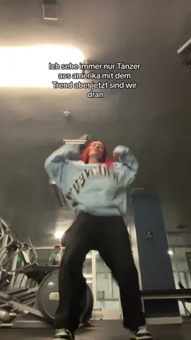 Breath in breath out 🔥 dc: @OL  #tänzerin #StreetStyle 