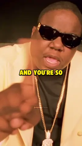Biggie - “Hypnotize” 👀💯 #rap #hiphop #biggiesmalls #music #lyricsvideo #90shiphop #rapmusic #hiphopmusic #notoriousbig #big #90s #90smusic #nostalgia #throwback #90skids #raptok #oldschoolhiphop #oldschool #lyrics #hiphopculture #hiphopofthe90s | 🎥 Via: Biggie’s studio session / Hypnotize (Music Video)
