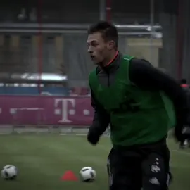 kimmich mentality🧠⚡️/ yorumlari cevaplamaya calisicam. #kimmichmentality #kimmich #ask #futbol #football #kesfetteyiz #futboledit #kesfet #kesfetbeniöneçıkart 