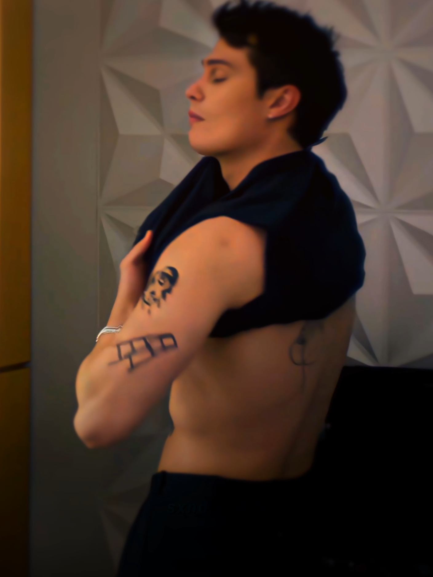 hayes #theideaofyou #hayescampbell #hayescampbelledit #nicholasgalitzine #nicholasgalitzineedit #fyp