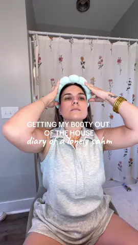 TGIF AMIRIGHT? #Vlog #sahmvlog #Lifestyle #momsover30 #ditl #lifestyleblogger 