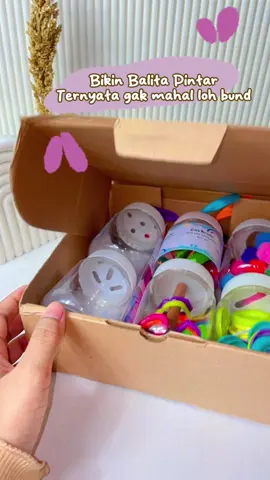 Melatih fokus anak dengan mainan Montesori ini 😍 -- #zilky #montesori #stimulasi #stimulasianak #stimulasibayi #busyjar #mainan #mainananak #mainanedukasi #edukasi #edukasianak 