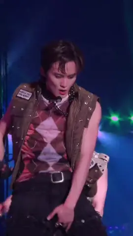 markk bodyroll gak ada lawannya❤️‍🔥😭🥵 #mark #marklee #nctdream #fypnctzen #foryou #markf #sijeuni #tds3inseoul #marknct 