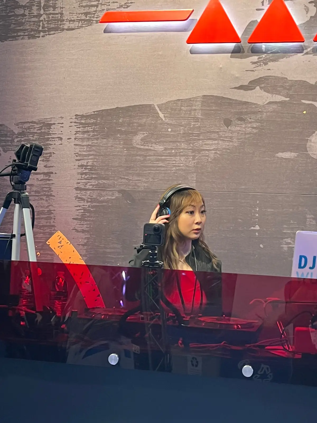 Old photos from #namm2024 #dj #djwuwu #anaheimconventioncenter #flashbackfriday #girldj 