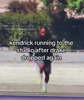 idk who winning rn 😭 #fyp #foryou #xyzbca #viral #raptok #trending #musictok #foryoupage #hiphop #rap #tylerthecreatormedia #golfwang #surbunnyhop #kendricklamar #drake 