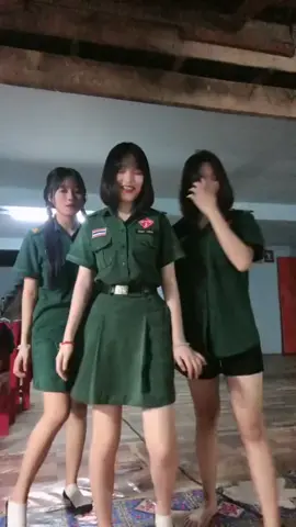 3 เนตรนารีเบิ้มๆ #นักเรียน #นักเรียนน่ารัก#เต้นเอว #เต้นกันหน่อย #ฟีดเถอะของร้อง