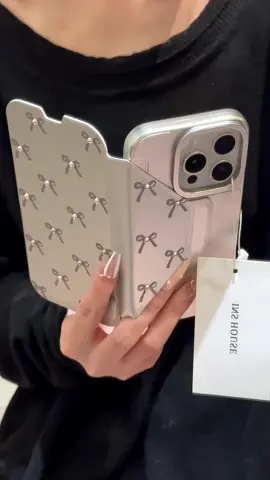 Ốp bảo vệ 2 mặt ạ 😍 #xuhuong #oplungdienthoai #oplung15promaxtrongsuot #dcgr #theanh28 #xuhuongtiktok #xuhuongtiktok #oplungiphone 