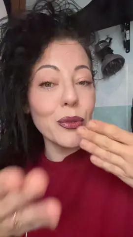 #grwm #grwmroutine #grwmmakeup #mitruccoconvoi #mipreparoconvoi #prepariamociinsieme #BeautyTok #beautytutorial #makeuptutorial 