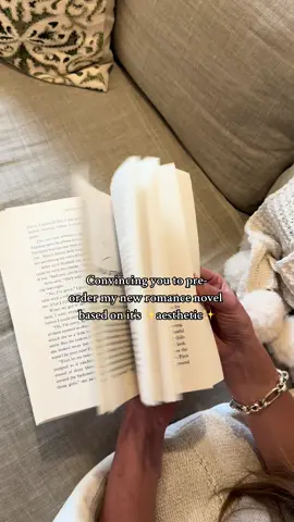 The aesthetic of my new romance novel ✨📖 Guaranteed to make you laugh and cry! Inspo: @Carla Calvo | writer & creator #BookTok #aesthetic #romancebooks #romancereader #romancenovel #bookclub #romcom #romcombooks #books 