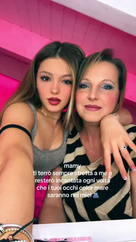 mamy ti terrò sempre stretta a me 🫂 (provavamo a non ridere 🫢😂💕) #maledettocancro 
