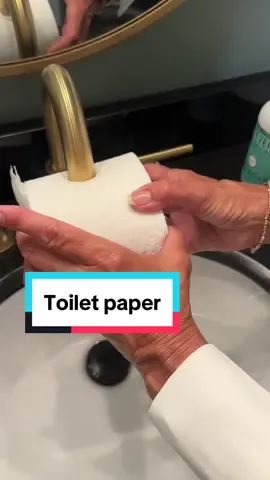 Much better! #toiletpaper #host #house #LifeHack #tipsandtricks #doy 