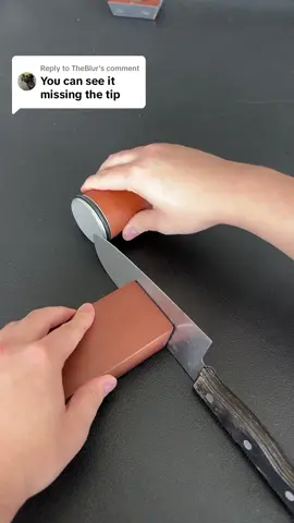Replying to @TheBlur this rolling knife sharpener can sharpen your entire knitchen knife, including the tip #tiktokshop #tiktokshopmothersday #knifesharpener #kitchenknives 