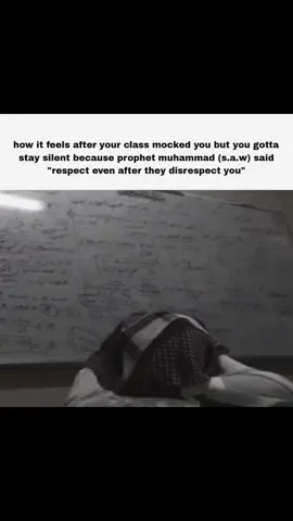 it's hurts but what can I do 😔 #fyp #muslimah #islam #deenoverdunya #deen #nasheed 