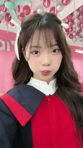 Kỉ yếu xinh xinhhh  Make up : @Ngoc Oanh 💗💗 #vuonghongthuy #tiktok #xuhuong 