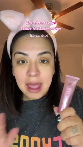 I put this primer to the test all day and on fight night! it was muggy and hot outside and my makeup held up pretty well for 12 hours!! 😮‍💨😍 #onesizebeauty #securethesweat #caneloalvarez #fightnight #fyp #munguia #ttsrecharge #makeup #grwm #ad 