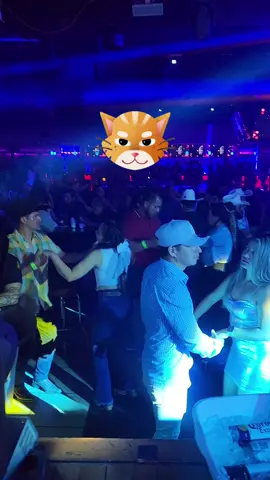 #@MxlNightClub @Promex_Productions @Moises Mxl @Rigo Pro imagen @Lenin Turcios 