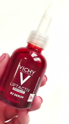 VICHY Liftactiv Specialist B3 5% Niacinamide & AHA Complex Dark Spots & Pigmentation Serum 30ml Un sérum  con niacinamida y ácido glicólico que ayuda a igualar el tono de la piel #@Vichy Laboratoires #serum #lictactiv #farmacia #skincareroutine 