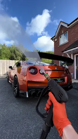 Nissan GTR foam clean 😍🔥 #GTR #satisfying #POV #viral #foryou #satisfyingvideo #Love 