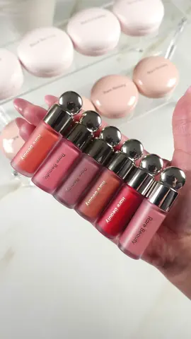 @Rare Beauty Soft Pinch Dewy Liquid Blush (Mini) #rarebeauty #rarebeautybyselenagomez #rarebeautysoftpinchliquidblush #rarebeautysoftpinchdewyliquidblush #rarebeautymini  #viralvideos #viralreels  #wakeupandmakeup #makeuplover #colorsoflifewithfakiha #foryou #foryoupage 