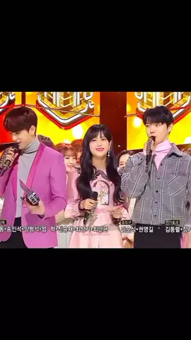 Last day of JinJiDo🥺❤️ Their teary eyes!!😭💔 #blackpink #jisoo #kimjisoo #jisooya #jinjido #got7 #jinyoung #nct #doyoung #inkigayo #blinks #blink