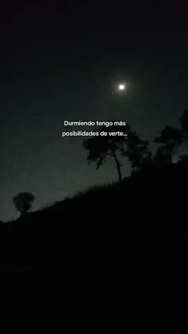 Aunque sea un momento puede verte a los ojos, esos ojos que tanto me gustan 🌻