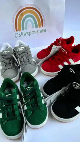 Os Adidas Campus chegaram com tudo por aqui! Parte das primeiras encomendas para vocês conferirem ao vivo! Para os pequenos fashionistas de todas as idades! 👟💕  Encomende já! E para mamães e papais que também querem arrasar no estilo, temos tamanhos maiores disponíveis! 🌍✈️  Além de serem lindos, confortáveis e estilosos, esses tênis são super em alta e vão deixar seus filhos ainda mais estilosos! 😎  Não perca essa chance de acompanhar as tendências de moda internacional para os pequenos aqui n’Os4importam! 📲💬 Faça parte do nosso grupo de WhatsApp e fique por dentro de todas as novidades e encomendas exclusivas! Vem ser parte da nossa comunidade de mamães antenadas e em busca do melhor para os seus filhos! 💖 #ModaInfantil #AdidasCampus #estiloparaospequenos 
