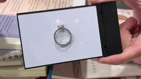 Cách khiến cho người yêu bất ngờ 