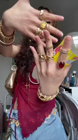 Vimto passionfruit and lychee on top #maximalist #jewelry #OOTD #fashion #fyp 