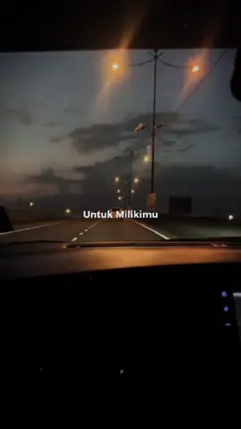 tak broken cuma suka lagu ni 🔛🎶#liriklagu #overlay #salahkahkumencintaimu #jihanaudy 