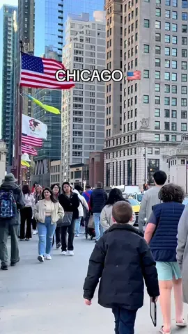 CHICAGO Downtown walk 🏙️🇺🇸#usa #illinois #chicago #chicagotiktok 