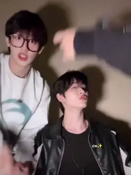 sumpah ini zayyan dn sing ngerusuh bgt di live leo, kalian mood booster bgt💚😁@XODIAC  #zayyan#sing #leo #zalesing #xodiac  #소디엑 #xbliss #xoulday #heyday #jacsoentertainment #idolkpop #idolkorea #fypp #fypppp #fyppppp #fppppppppppp @OCJNEWBIES