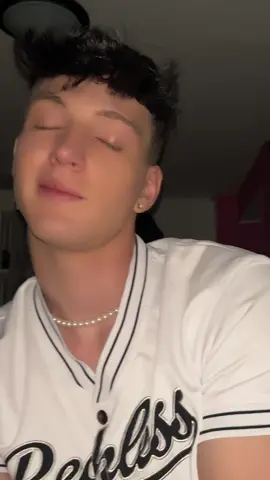 Wohin willst du, wenn du nicht mehr bei mir sein kannst… ☄️#foryou #viral #fyp #fürdich 