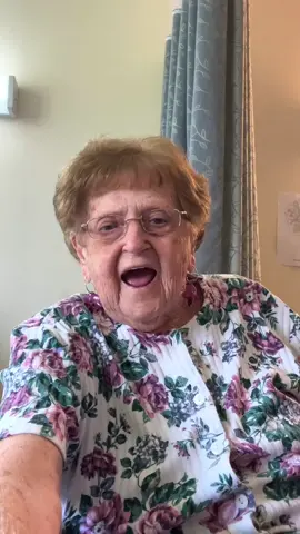 Replying to @Deftones.enjoyer9000 heres is my outfit of the hospital today do you like it