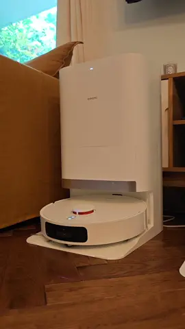 Découvrez le Xiaomi X20+, le nouvel aspirateur robot laveur à 399 €. Patins rotatifs, puissance d’aspiration de 6000 Pa, station de charge multifonction… un des meilleurs rapports qualité /prix du moment. Pour en savoir plus, notre test : https://labomaison.com/entretien/aspirateur-robot/xiaomi-robot-vacuum-x20-plus/ #xiaomi #aspirateurrobot #vacuumcleaner #robotvacuumcleaner #aspirateur #menage #nettoyage #foryou #pourtoi #test #review 
