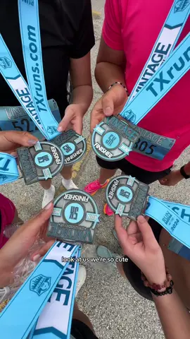 Run a 5k race with me!!  @Therabody @honeystinger @Sour Strips @Voodoo Doughnut #run #Running #runner #runtok #runwithme #5k #5krace #raceday #runners #fyp #viral #Fitness #gym #hybridtraining #fit #slowrunner 