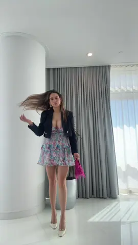 Ootd  #dressforladies🤗🥰 #OOTD #outfit #fyp #flowerdress #foryoupage #santa 