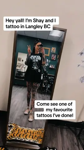 When people claim my flash this big with the coolest placement its ✨chefs kiss✨ #tattoo #tattoos #tattooartist #vancouvertattoo #vancouverbc #surreytattoo #surreybc #langleytattoo #langleybc #traditionaltattoo #inked #dontbesadgogetatattoo #fyp 