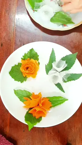 dụng cụ tạo hoa cà rốt. #tienichnhabep #dodungnhabep #giadungthongminh #thinhhanh #xuhuongtiktok 