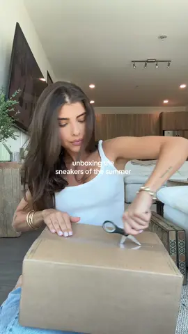 @adidas Samba OG Cardboard, in LOVE ❤️‍🔥 #sneakers #unboxing #adidassamba #summershoes #shoeinspo 