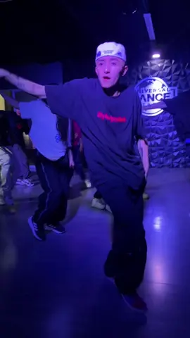 🫠 @REN 🦇 🫠 #clasico #dance #danza #universaldancestudiomx #estudiodebaile #clase #viral 