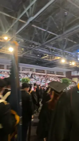 🎓❤️.                                   #class2024 #graduation #fyp #مبتعثين_امريكا #trending #تخرجت #explore 