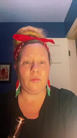 #antiaging #antiagingskincare #antiagingtips #toxinfree #forgou #foryoupage #rewind #ificouldturnbacktime #tiktokmademe #tiktokmademebuyit #womenover30 #womenover40 #MomsofTikTok #MomsofTikTok 