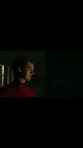 #spiderman aprendemos a dejar ir a la persona que amamos, pero siempre estará en nuestro corazón..❤️‍🩹 #spiderman #andrewgarfield 