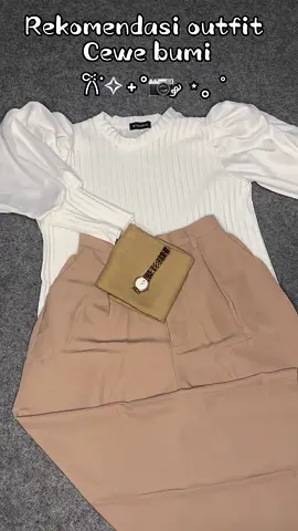 Cocok banget buat kamu yg punya TB 152cm BB 64kg😍😍  #outfitideas #pantsrecommendation #fashiontiktok #foryourpage 